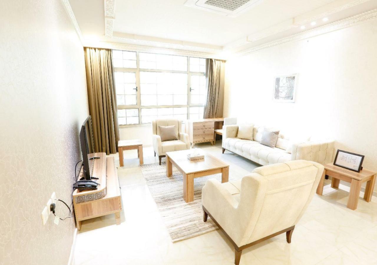 Four Seasons Suites Ta'if Eksteriør billede